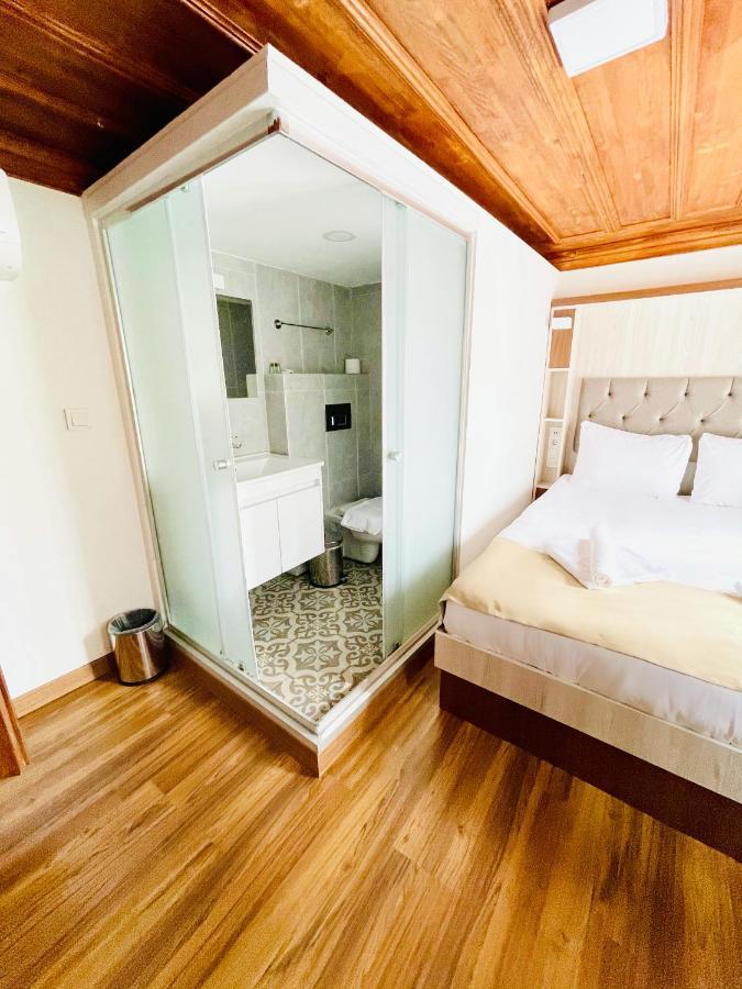 Qonaq Hotel & Suites Стамбул Экстерьер фото